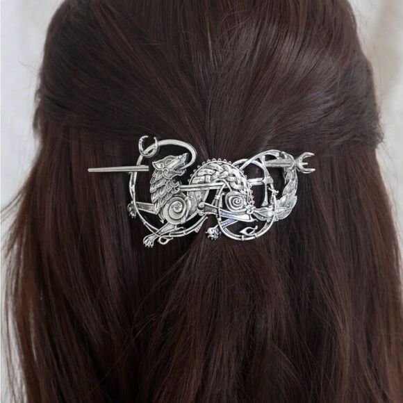 Vintage inspired Viking Hair Accessory Silver Tone, Engraved Detailing, Hair Pin - Picture 4 of 4